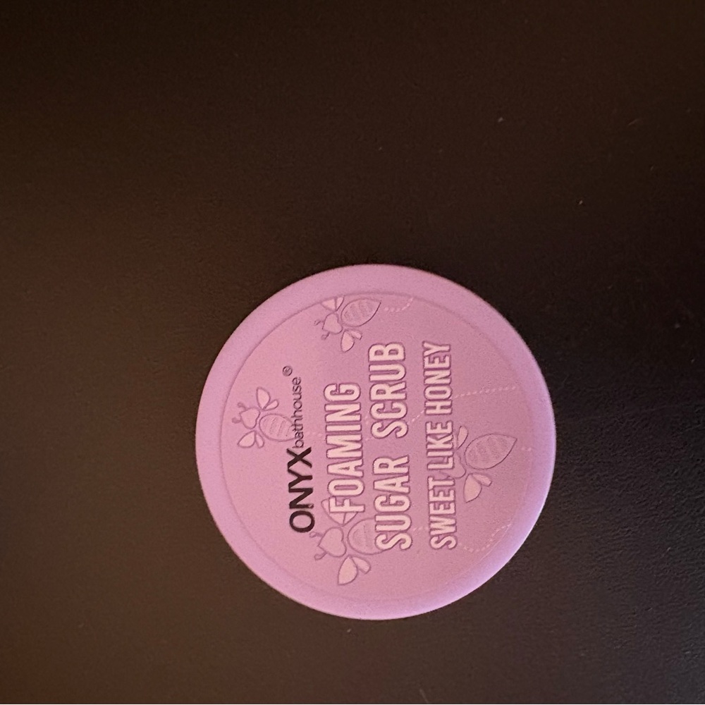 Onyx Pink Foaming Sugar Scrub